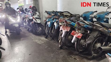 Puluhan Motor Dinas Pemkot Depok Dibiarkan Terbengkalai