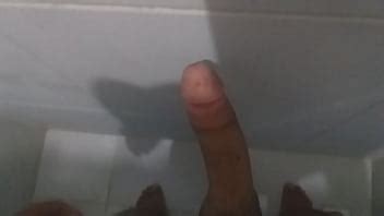 Batendo Uma E Gozando Muito XVIDEOS