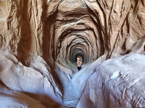 Belly Of The Dragon Sand Caves And Monument Knoll — Lindas Brick Barn