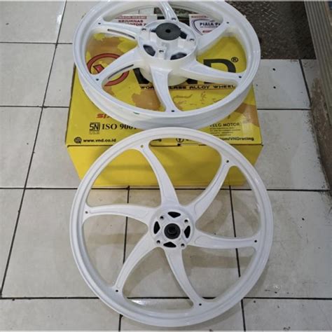 Jual Velg Vnd Six Star Ninja R Baut Disc Depan Hole Gold White Black