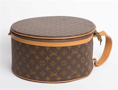 Louis Vuitton Vintage Monogram Boite Chapeaux Hat Box At 1stdibs