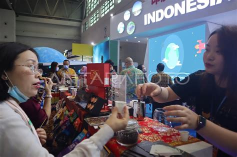 Anjungan Indonesia Di Pameran Perdagangan Dan Investasi Di Chongqing