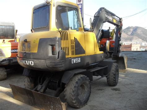 Used Excavator VOLVO EW55B From Korea Year 2004 KORCORE CO LTD