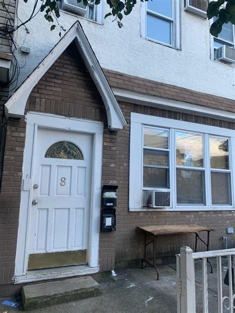 8 E 33rd St Bayonne Nj 07002 Mls 240007025 Trulia