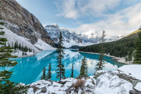 8 000 Lac Moraine Photos Taleaux Et Images Libre De Droits Istock