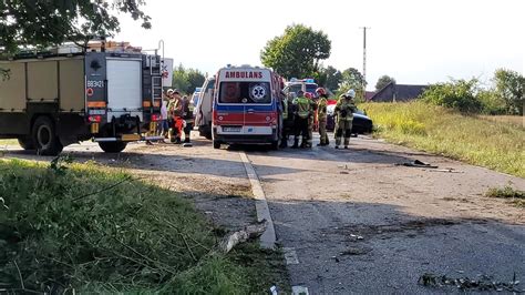 Śmiertelny wypadek w powiecie piskim Nie żyje pasażer vw Radio5