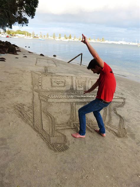 3d Sand Piano Beach Art By Jamie Harkins Twistedsifter