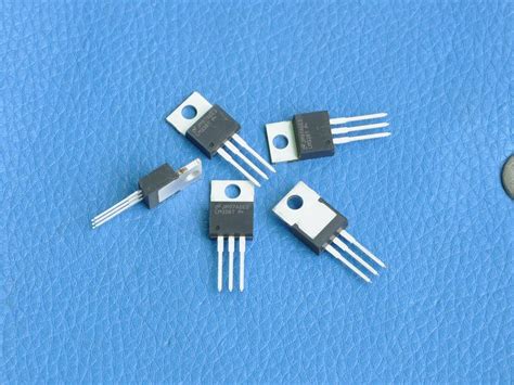 LM338T 5Amps Adjustable Voltage Regulator IC, LM338, x2