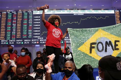 Em protesto MTST invade prédio da bolsa de valores em SP Portal Visse