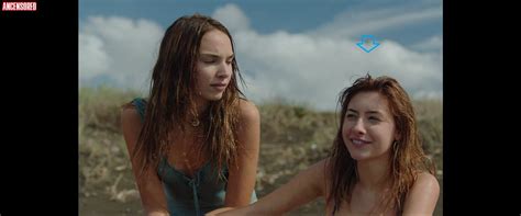 The Hen Party Nude Pics Page