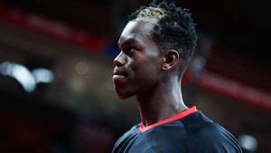 Deutscher Nba Star Dennis Schr Der Wieder Vater Geworden Promiflash