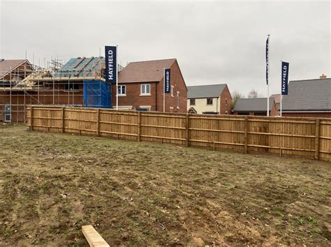 New Build Fencing Experts Uk Metcalfe Services