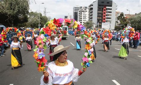 Los Desfiles Vuelven A Las Fiestas De Quito