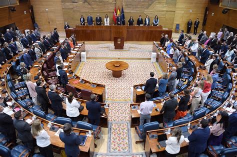 Un Cresp N Negro Recuerda En Su Esca O De La Asamblea Al Exalcalde De