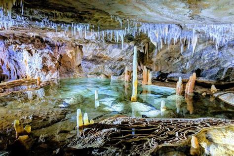 Buchan Caves Guided Tours Cunningham Shore Motel