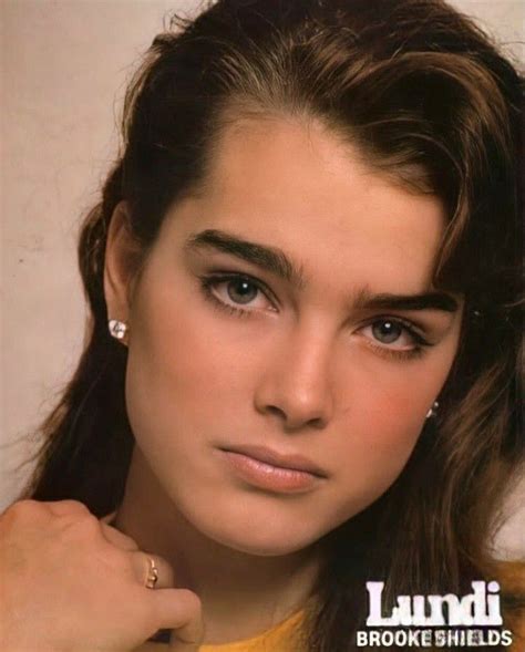 Pin By Mercy Asa On Gorgeousshields Brooke Shields Eyebrows Brooke Shields Brooke