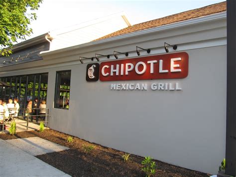 Bedford Mass Whats New In Retail Chipotle Mexican Grill In Bedford