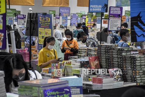 Bazar Buku Big Bad Wolf Books Di Bandung Republika Online