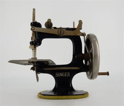 Singer Nº20 Eine Miniatur Nähmaschine ca 1920 Eisen Catawiki