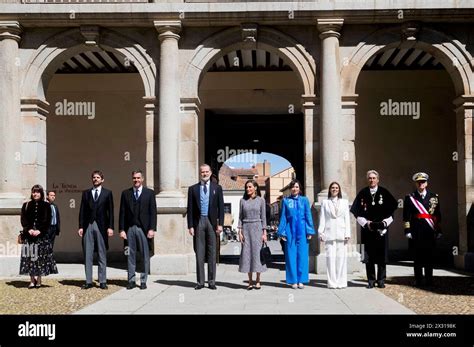 K Nig Felipe Vi Von Spanien Und K Nigin Letizia Von Spanien Bei Der