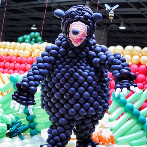 The World Largest Balloon Zoo Guinness World Record Kelly Sashimi