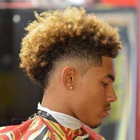 17 Best Frohawk Hairstyles For Men In 2022 Next Luxury Mohawk