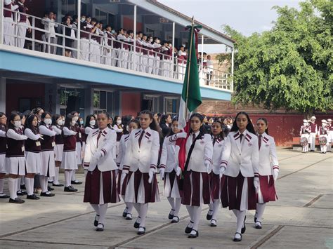 Escuela Secundaria Tecnica 1 Logo