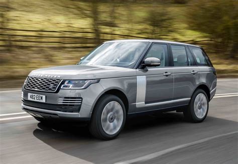 The Range Rover is getting a new mild-hybrid for the 2020 model year ...