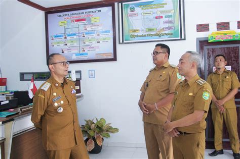 Pj Bupati Subang Kunjungi Desa Gandasoli Yang Ikut Dalam Lomba