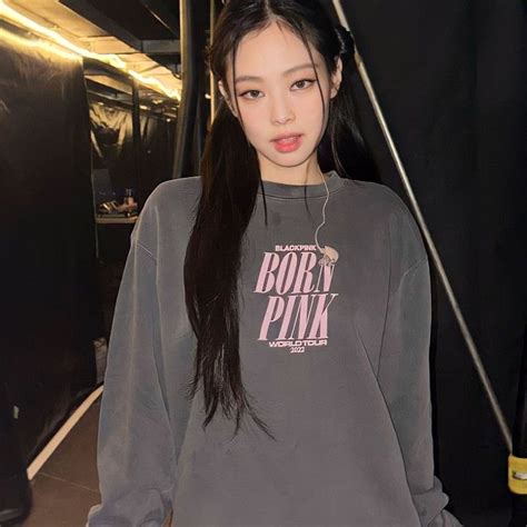 Pin By Yashiro3o On Icons Kpop Blackpink Fashion Kim Jennie