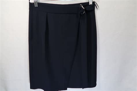 Louis Vuitton Uniformes Wrap Skirt Navy Blue D Ring Belt Size 34 28X21