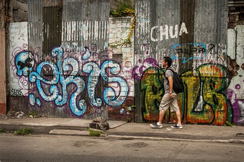 How to Go Urban Exploring: 7 Steps (with Pictures) - wikiHow