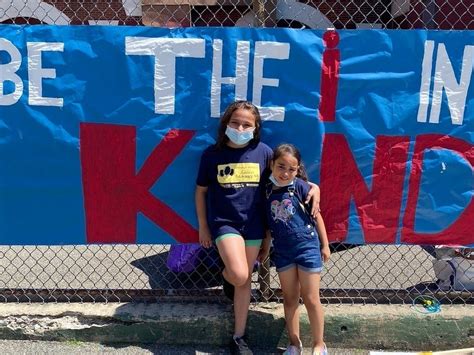 Smiles Are Currency Of Day At Newark Schools Kindness Carnival