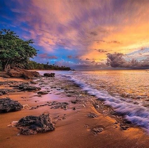 Stunning Sunset At Domes Beach Rincón Puerto Rico [oc] [638x637] Earthporn