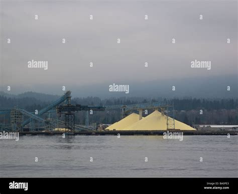 Port sulphur hi-res stock photography and images - Alamy