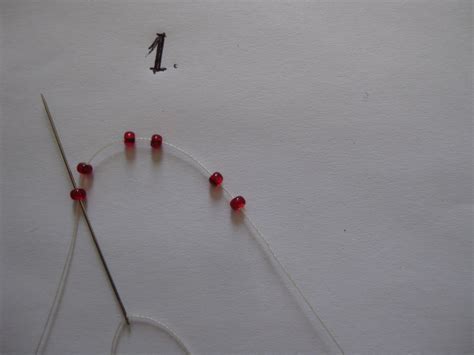 Красивый цветок из бисера на одной нитке. Обсуждение на LiveInternet ...