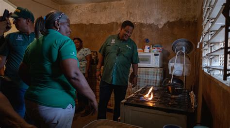 Vecinos Del Despertar Recuperan Servicio De Gas Despu S A Os