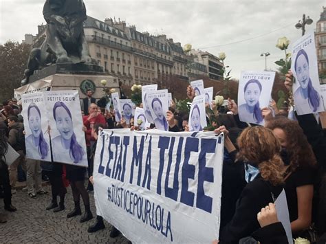 Rassemblement Pour Lola Paris Un Journaliste Pris Partie Par Des