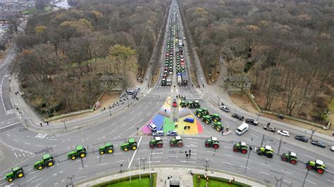 Bauernproteste Polizei Erwartet Landwirte Zur Gro Demo In