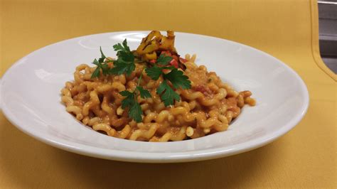 Fusilli Lunghi Ai Pepperoni Long Fussili Pasta With A Creamy Tomato