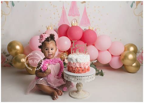 Princess San Antonio One Year Cake Smash Photographer Ella Bella