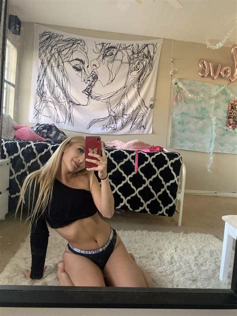 Domme O B E Y Me Cuck Nudes Femdomhumiliation Nude Pics Org