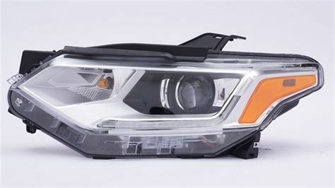 2018 2019 Chevy Traverse Headlight Replacement Youtube