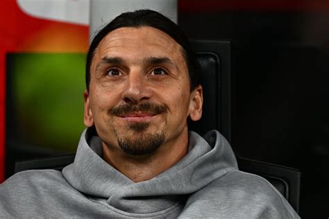 Zlatan Ibrahimovic Saldría Del Ac Milan Pero No Llegaría A La Galaxy