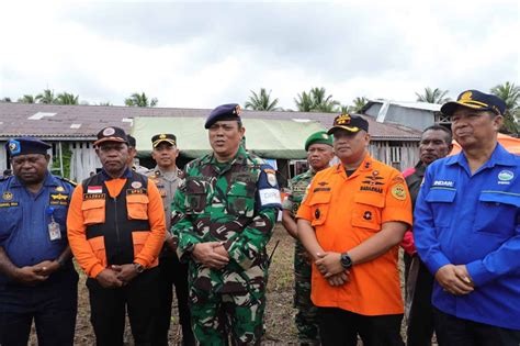 Galeri Foto Latihan Penanggulangan Bencana Koarmada Iii Dan Instansi