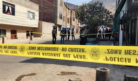 Feminicidio En Comas Mujer Fue Asesinada En Plena Vía Pública Por Su