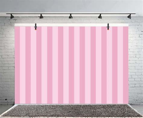 Download Striped Background
