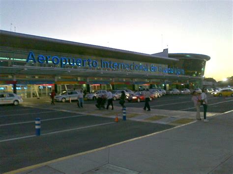 Lakeside 2006: Guadalajara Airport