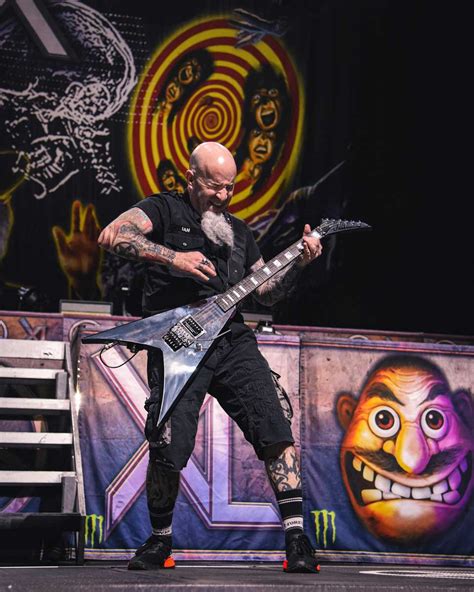 Anthrax Black Label Society Exodus Whiplash For Uncasville Crowd