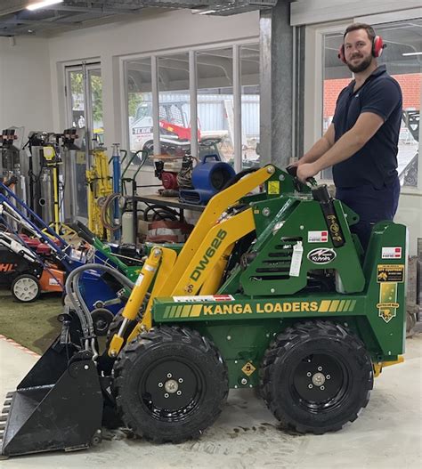 Mini Loader Kanga Series Blackwood Hire